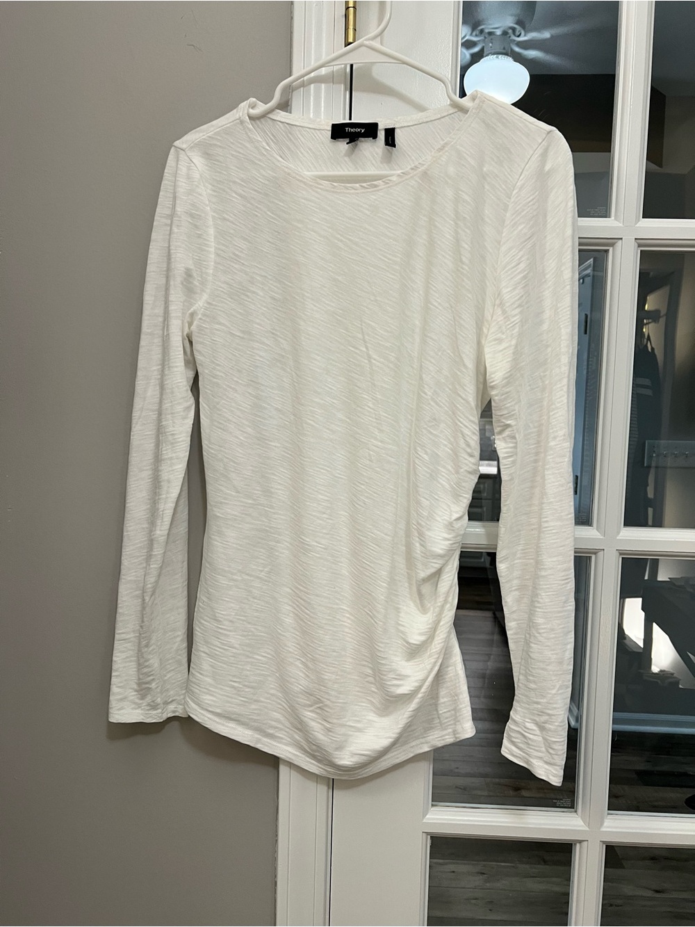 Theory White Long-Sleeve Boatneck Top with ruching on one side sz L EUC cotton